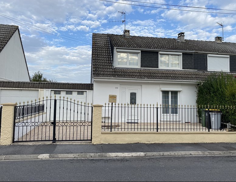 Vente Maison 113m² 5 Pièces à Châlons-en-Champagne (51000) - Era Immobilier